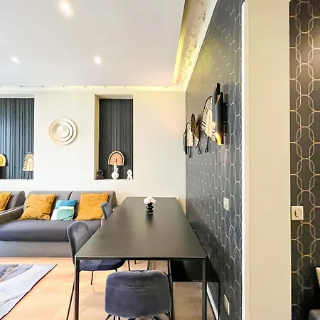 Appartamento Urban Flat 61 - Pretty 3 Bedrooms In Center Of Parigi