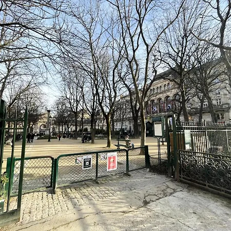 Appartamento Urban Flat 61 - Pretty 3 Bedrooms In Center Of *